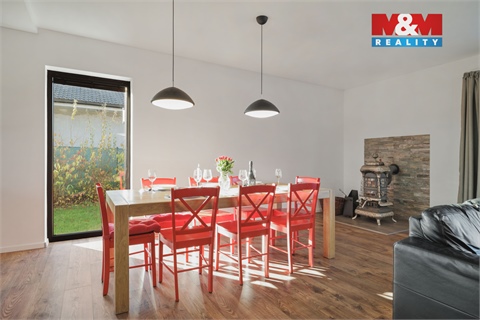 Prodej rodinného domu, 213 m² - 22