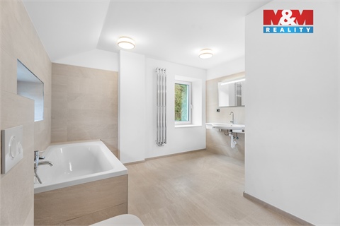 Prodej rodinného domu, 151 m² - 10