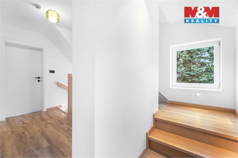 Prodej rodinného domu, 151 m² - 14