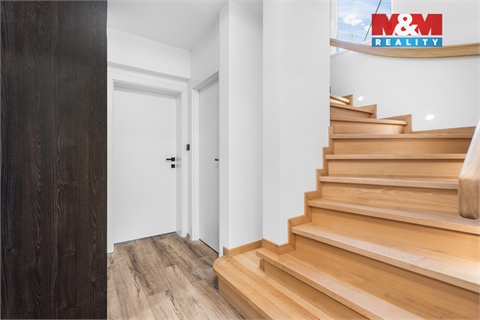 Prodej rodinného domu, 151 m² - 12