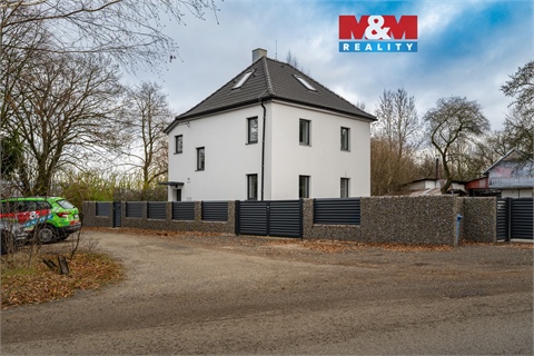 Prodej rodinného domu, 151 m² 0