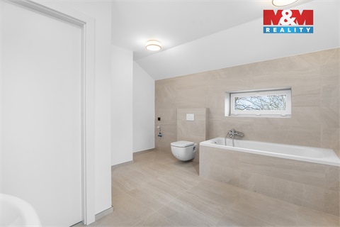 Prodej rodinného domu, 151 m² 10