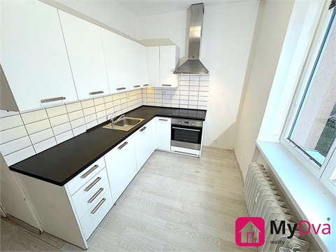 Pronájem bytu 3+1, 67 m² 0