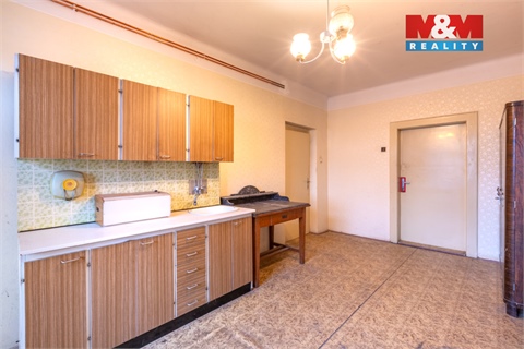 Prodej rodinného domu, 431 m² - 0