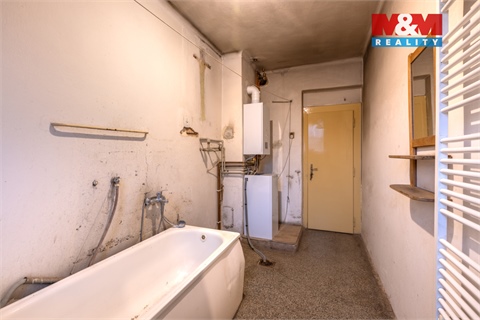 Prodej rodinného domu, 431 m² 16