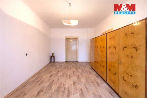 Prodej rodinného domu, 431 m² - 24