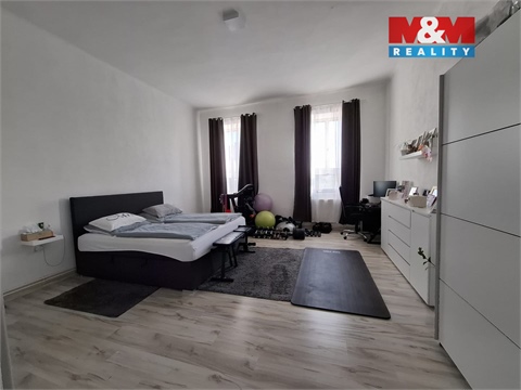 Prodej komerčního objektu, 420 m² 2