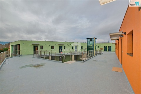 Pronájem bytu 2kk, 55 m² 8