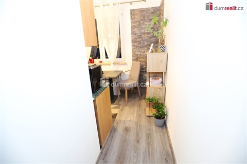 Prodej bytu 2+1, 57 m² 6