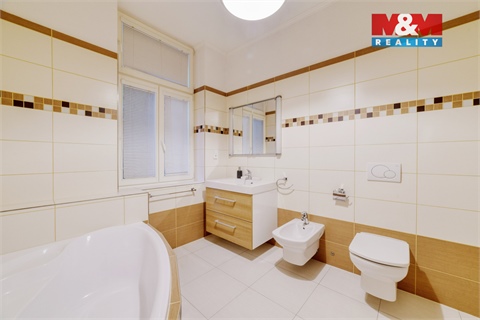 Pronájem bytu 3+1, 86 m² 2