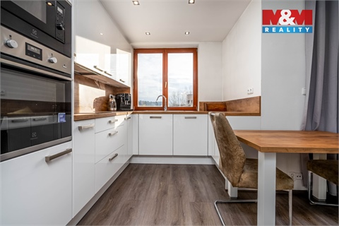 Prodej bytu 3kk, 75 m² 2