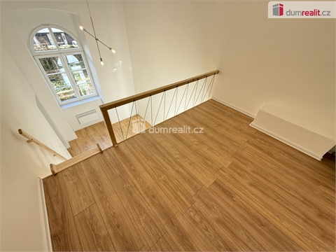 Pronájem bytu 1+1, 35 m² - 6