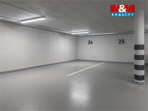 Pronájem parkovacího místa, 14 m² - 2