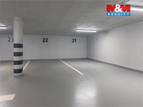 Pronájem parkovacího místa, 14 m² 2