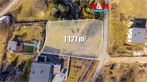 Prodej stavebního pozemku, 1 127 m² 0