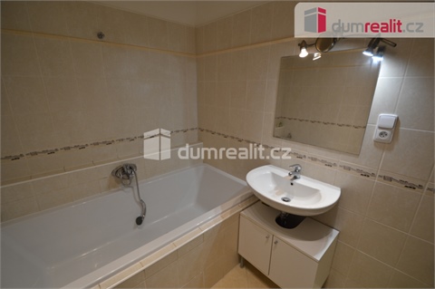 Pronájem bytu 2kk, 68 m² - 12