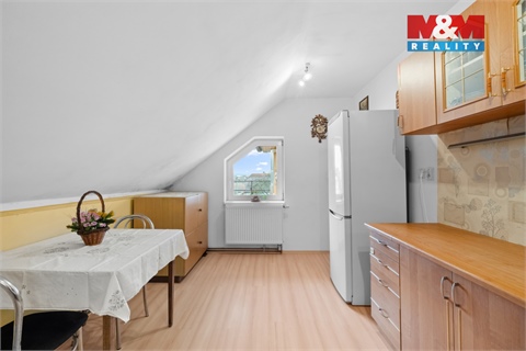 Prodej rodinného domu, 221 m² - 16