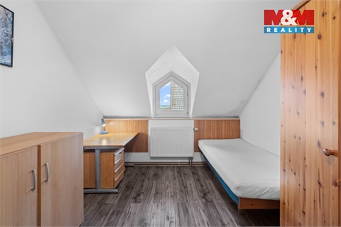 Prodej rodinného domu, 221 m² - 12