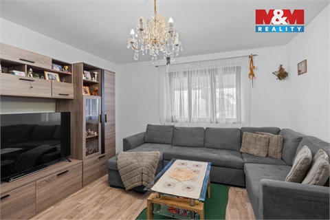 Prodej rodinného domu, 221 m² 2