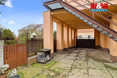 Prodej rodinného domu, 221 m² - 20