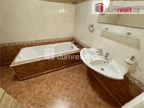 Pronájem bytu 2kk, 57 m² 10