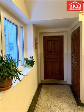 Prodej bytu 3kk, 77 m² 24