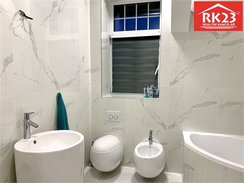 Prodej bytu 3kk, 77 m² - 20