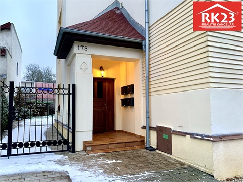 Prodej bytu 3kk, 77 m² - 0