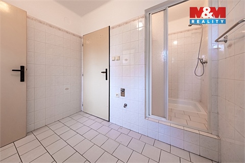 Prodej rodinného domu, 166 m² - 16