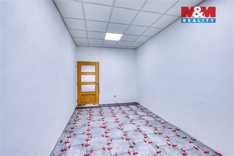 Pronájem obchodních prostor, 183 m² - 4