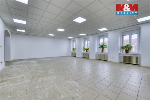 Pronájem obchodních prostor, 183 m² 4