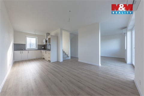 Pronájem bytu 4kk, 96 m² - 2