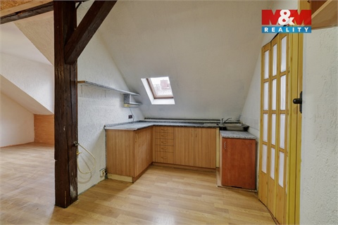 Prodej bytu 2+1, 92 m² 2