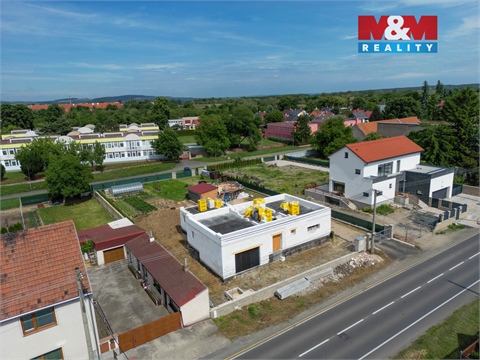 Prodej stavebního pozemku, 1 600 m² 4