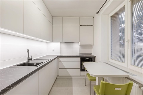 Prodej bytu 2+1, 70 m² 4