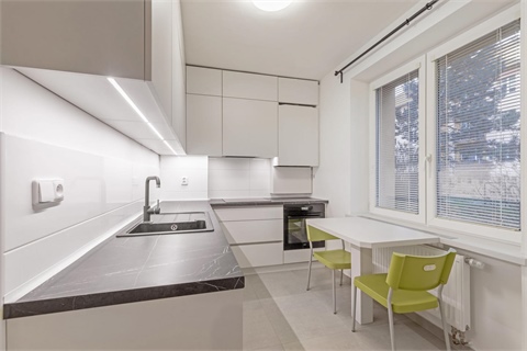 Prodej bytu 2+1, 70 m² 0