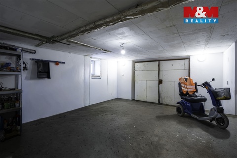 Prodej rodinného domu, 194 m² - 12