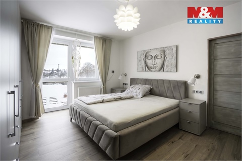 Prodej rodinného domu, 194 m² - 2