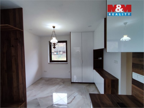 Prodej bytu 2kk, 27 m² 2