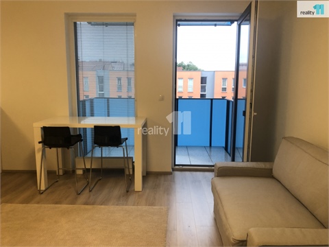 Pronájem bytu 1kk, 50 m² - 4