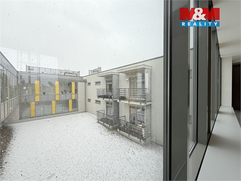 Pronájem bytu 3kk, 91 m² - 14