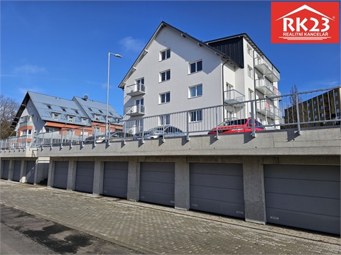 Prodej bytu 3kk, 77 m² 0