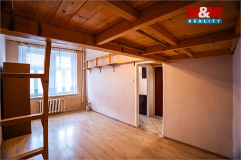 Prodej bytu 1+1, 35 m² 8