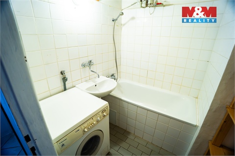 Prodej bytu 1+1, 35 m² - 4