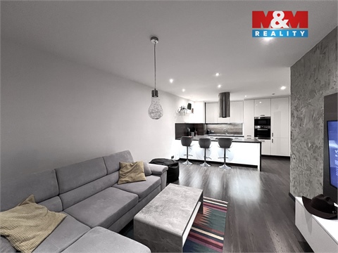 Pronájem bytu 3kk, 77 m² - 2