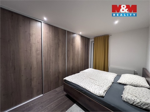 Pronájem bytu 3kk, 77 m² 8