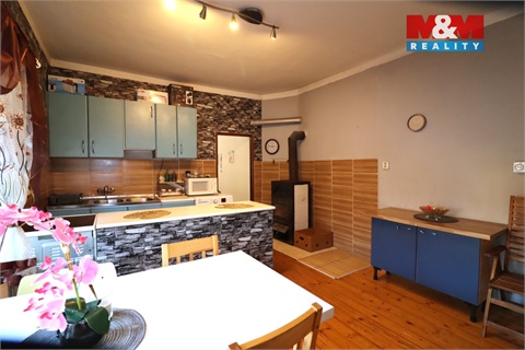 Prodej rodinného domu, 200 m² 2