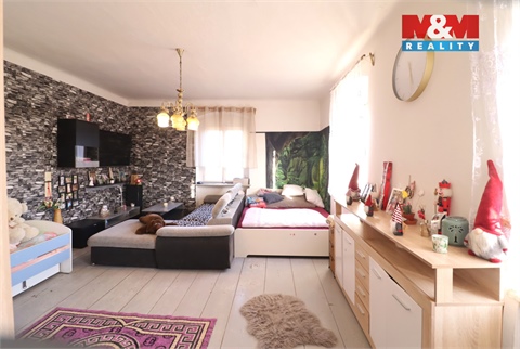 Prodej rodinného domu, 200 m² - 2