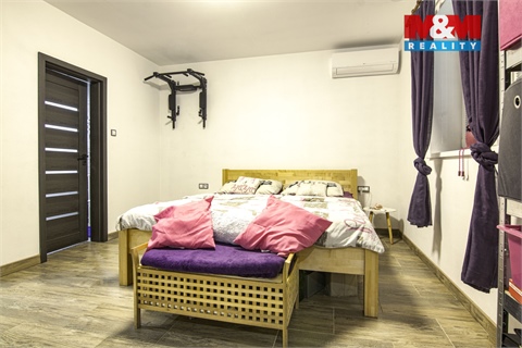 Prodej rodinného domu, 143 m² 2