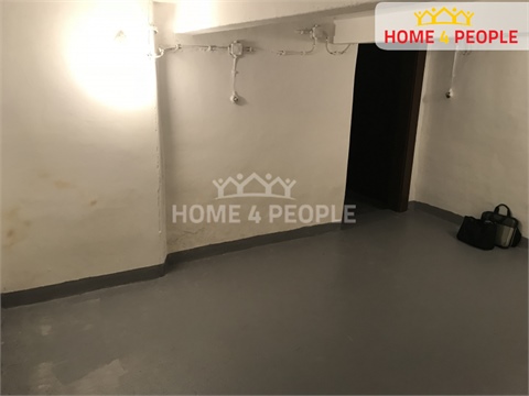 Pronájem skladu / haly, 20 m² 2